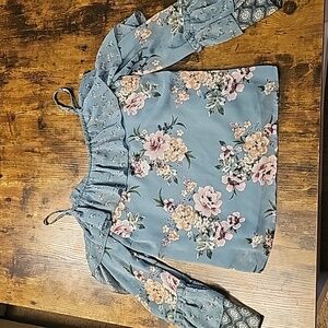 Open Shoulder Floral Blouse XS